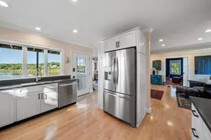 43 Pond View Cir, Plymouth, MA 02360 - Photo 11