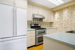 180 Beacon St, Boston, MA 02116 - Photo 9