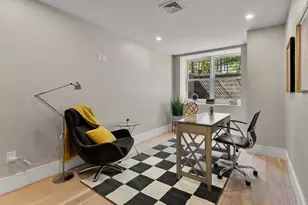 327 Alewife Brook Pkwy, Somerville, MA 02144 - Photo 27