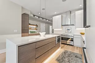 327 Alewife Brook Pkwy, Somerville, MA 02144 - Photo 5