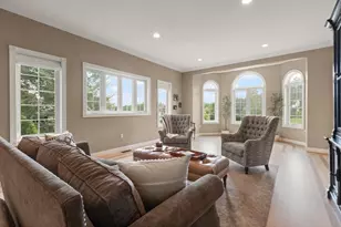 2 Bridle Path, Lynnfield, MA 01940 - Photo 11