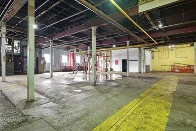 420 Race St, Holyoke, MA 01040 - Photo 11