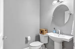 14 Longwood Ln, Hanover, MA 02339 - Photo 17