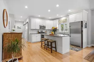 14 Longwood Ln, Hanover, MA 02339 - Photo 3