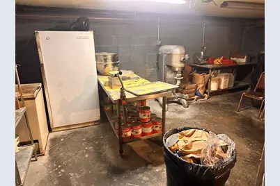 1720 Westover Rd, Chicopee, MA 01020 - Photo 15