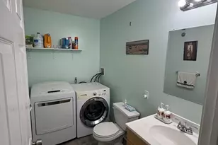 64 Wilmington St, Springfield, MA 01119 - Photo 27