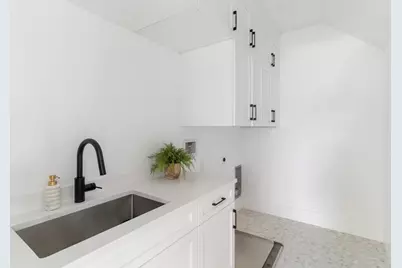 226 Auburn St #226, Newton, MA 02466 - Photo 23