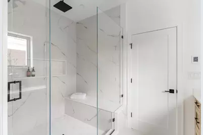 226 Auburn St #226, Newton, MA 02466 - Photo 19