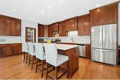 246 Washington St, Franklin, MA 02038 - Photo 9