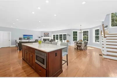 246 Washington St, Franklin, MA 02038 - Photo 33