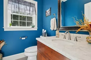 246 Washington St, Franklin, MA 02038 - Photo 27