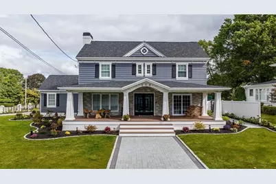 208 Florence St, Fall River, MA 02720 - Photo 3