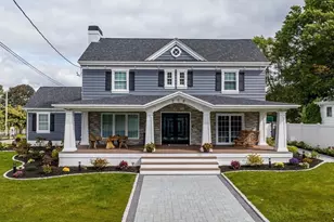 208 Florence St, Fall River, MA 02720 - Photo 3