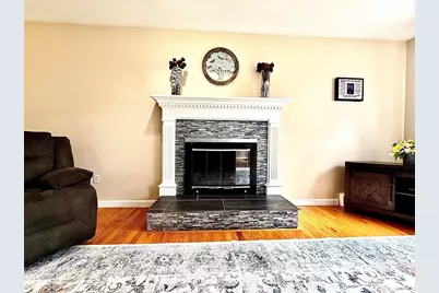 7 Tower Hill Rd, Oxford, MA 01540 - Photo 9