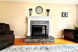 7 Tower Hill Rd, Oxford, MA 01540 - Photo 9