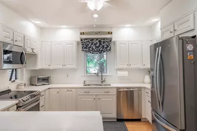 40 Bentwood Dr #40, Sturbridge, MA 01566 - Photo 15