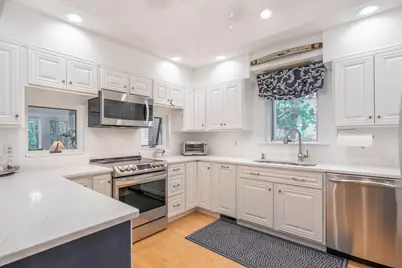 40 Bentwood Dr #40, Sturbridge, MA 01566 - Photo 7