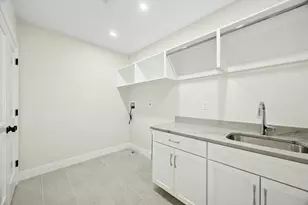 46 Asbury St, Lexington, MA 02421 - Photo 31