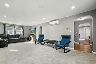 515 Upham St, Melrose, MA 02176 - Photo 3