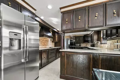 515 Upham Street, Melrose, MA 02176 - Photo 9