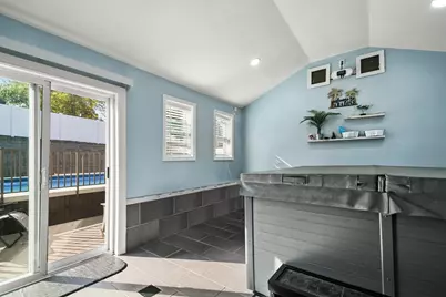 515 Upham Street, Melrose, MA 02176 - Photo 15