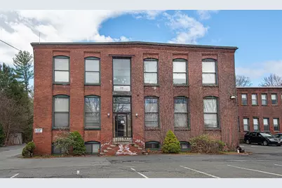 320 Riverside Dr #3, Northampton, MA 01062 - Photo 1