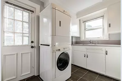 32 Magoun Street #2, Cambridge, MA 02140 - Photo 7