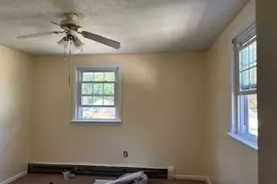 4 Bartlett Dr, Woburn, MA 01801 - Photo 13