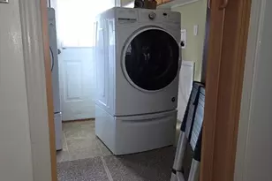 1044 Phillips Rd, New Bedford, MA 02745 - Photo 15