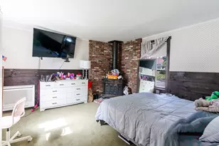 24 Clinton St, Marlborough, MA 01752 - Photo 21