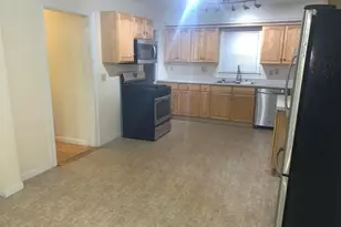 45 Norwood St, Fitchburg, MA 01420 - Photo 9