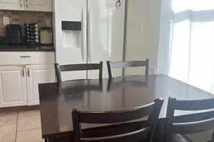 25 Eames St, Framingham, MA 01702 - Photo 5