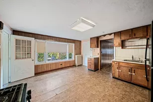 57 Buckley St, Quincy, MA 02169 - Photo 5