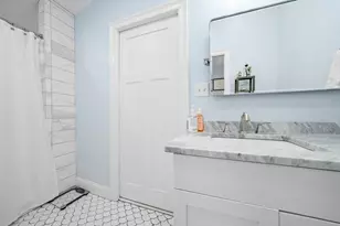 11 Mason St, Everett, MA 02149 - Photo 7