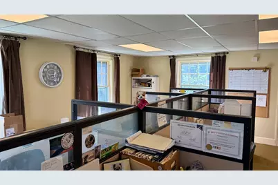 243 South St, Barnstable, MA 02601 - Photo 3