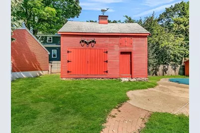 63 Johnson St, Boston, MA 02132 - Photo 9