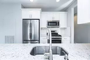 445 Essex St, Swampscott, MA 01907 - Photo 9