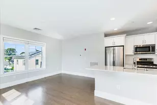 445 Essex St, Swampscott, MA 01907 - Photo 3