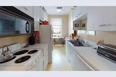 1625 Commonwealth Ave #9, Boston, MA 02135 - Photo 1