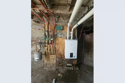 130 Maple Ave, Bridgewater, MA 02324 - Photo 7