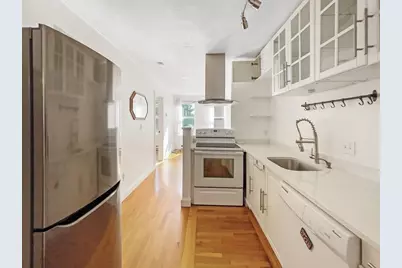 166 Cottage St #3, Boston, MA 02128 - Photo 9