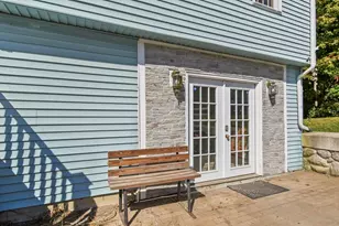 29 Murphy Pl, Pittsfield, MA 01201 - Photo 5