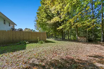 29 Murphy Place, Pittsfield, MA 01201 - Photo 25