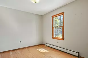 29 Murphy Pl, Pittsfield, MA 01201 - Photo 13