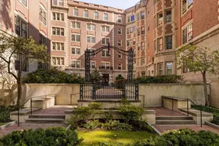 984 Memorial Dr, Cambridge, MA 02138 - Photo 1