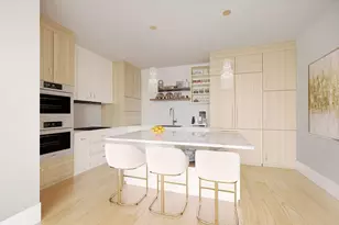 11 Goodwin Pl, Brookline, MA 02445 - Photo 7