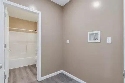 202 Broadway #2-3, Lawrence, MA 01840 - Photo 9