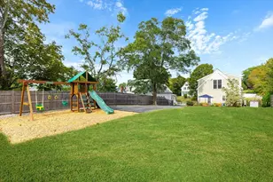 21 Hersey St, Hingham, MA 02043 - Photo 25