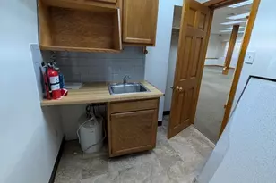 131 Millbury St, Worcester, MA 01610 - Photo 11