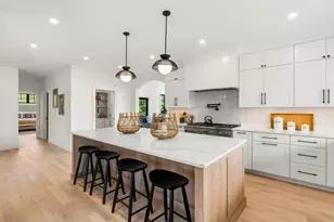 226 Atlantic St, Gloucester, MA 01930 - Photo 3